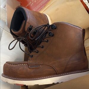 Used BRUNT boots The Marin ( comp toe )Men 9